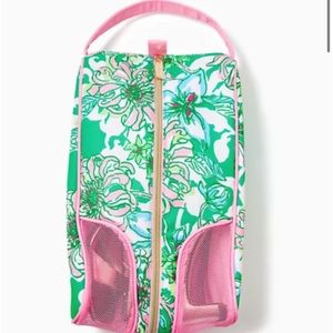 Iilly Pulitzer shoe bag. New in package